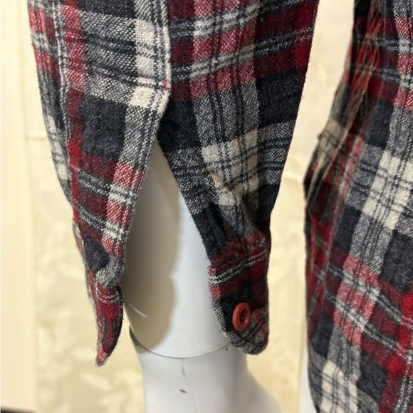 Pendleton Red and Black Plaid Men's Shirt - Picture 4 of 11